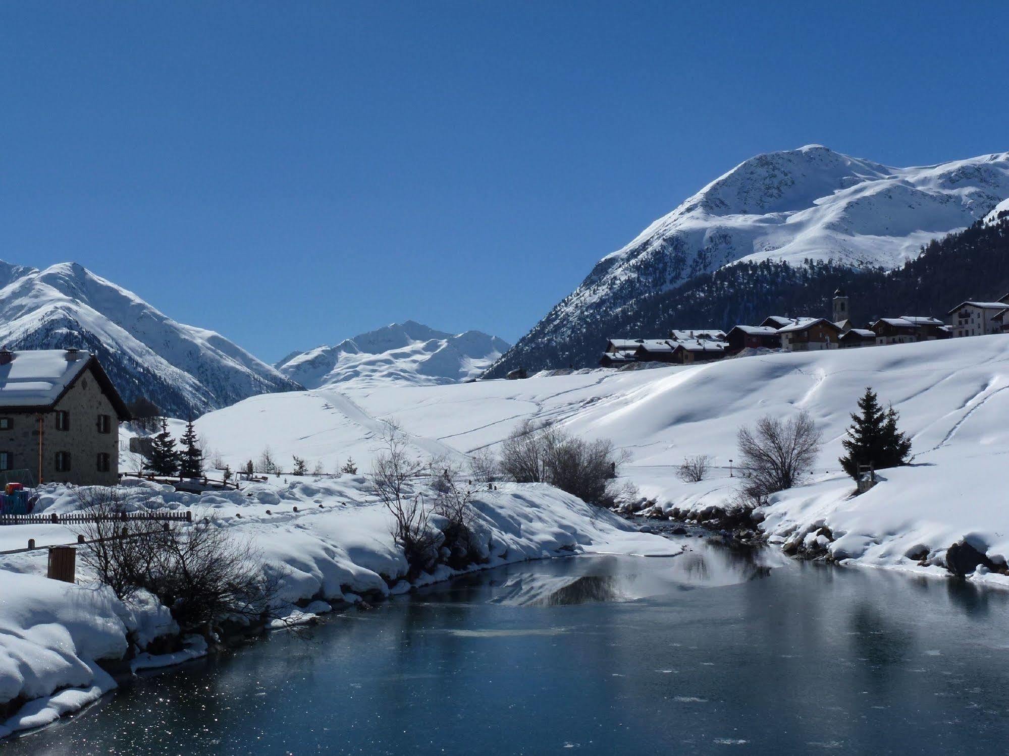 Hotel La Colombina Livigno Exteriér fotografie